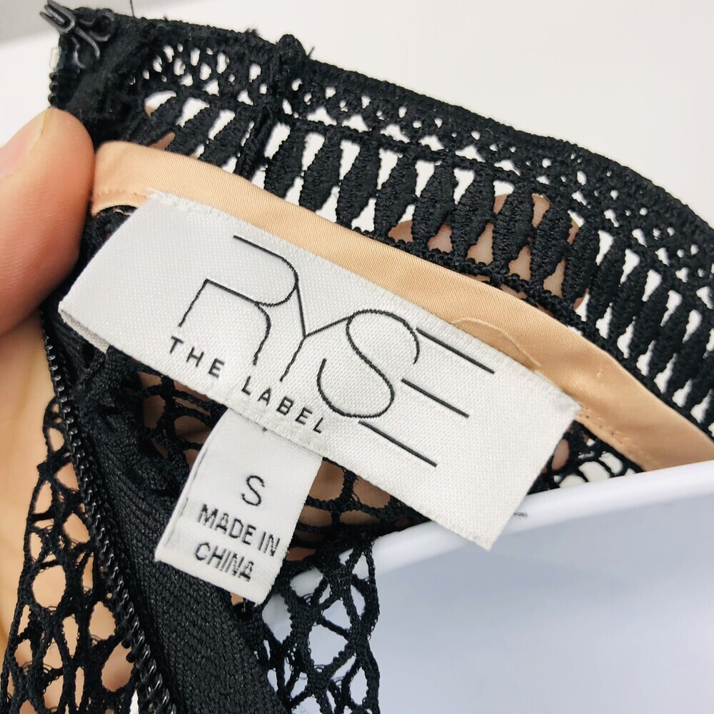 Ryse The Label Lace Overlay Party Dress New with tags Size Small Cocktail Short - Picture 7 of 7